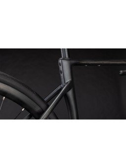 Cube ATTAIN C62 Race